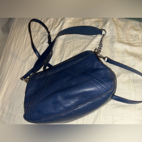 Michael Kors Medium Aria Bedford Leather Convertible Crossbody Bag - Picture 4 of 6